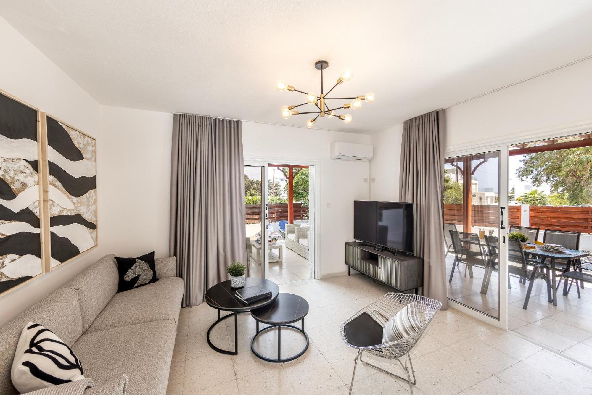 Larnaca Villa Marina Meneou Extérieur photo