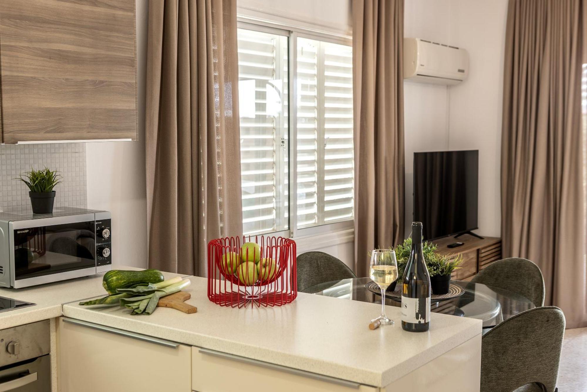 Larnaca Villa Marina Meneou Extérieur photo