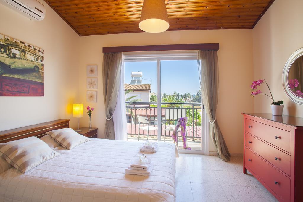 Larnaca Villa Marina Meneou Extérieur photo