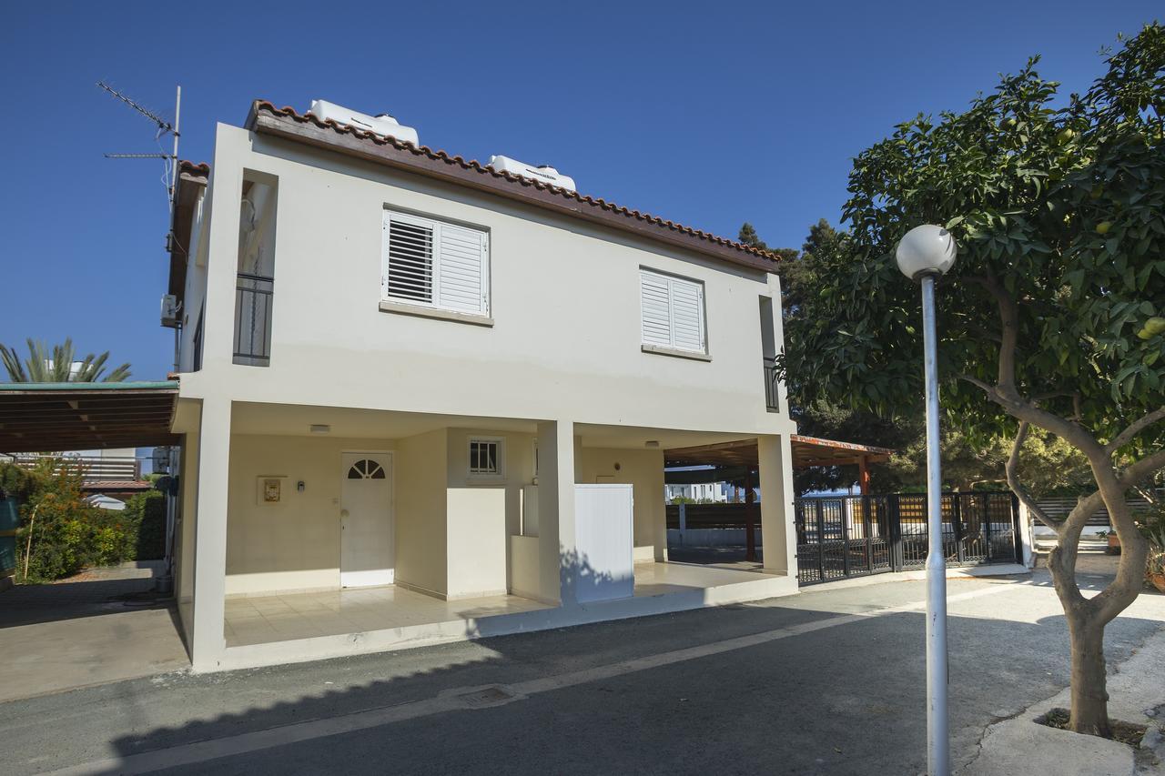 Larnaca Villa Marina Meneou Extérieur photo