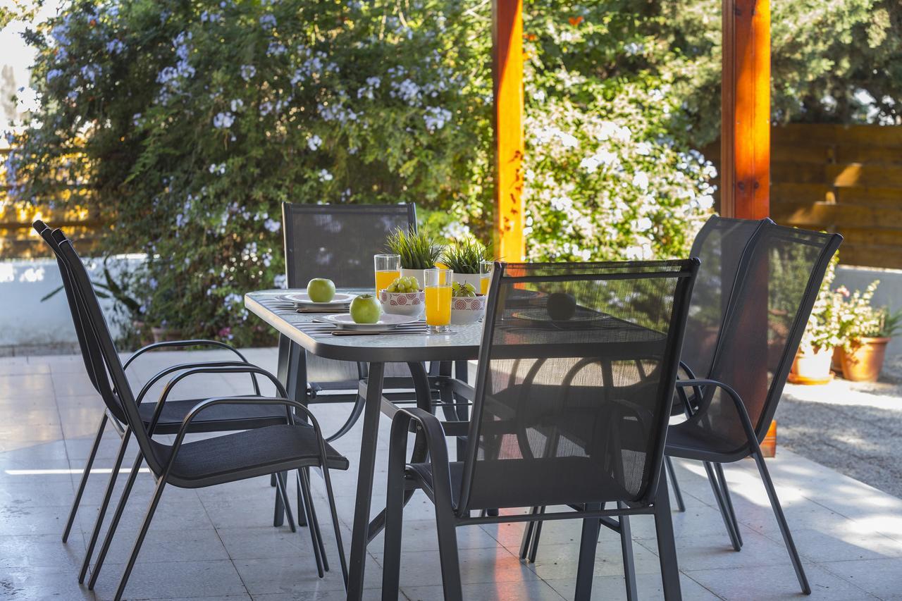 Larnaca Villa Marina Meneou Extérieur photo